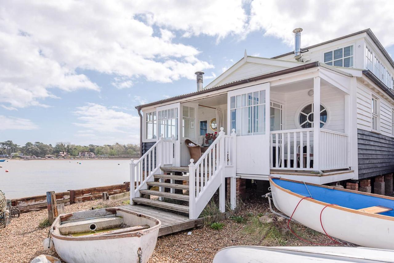 The Boathouse In Felixstowe Ferry - Stunning Waterfront Property Exteriér fotografie