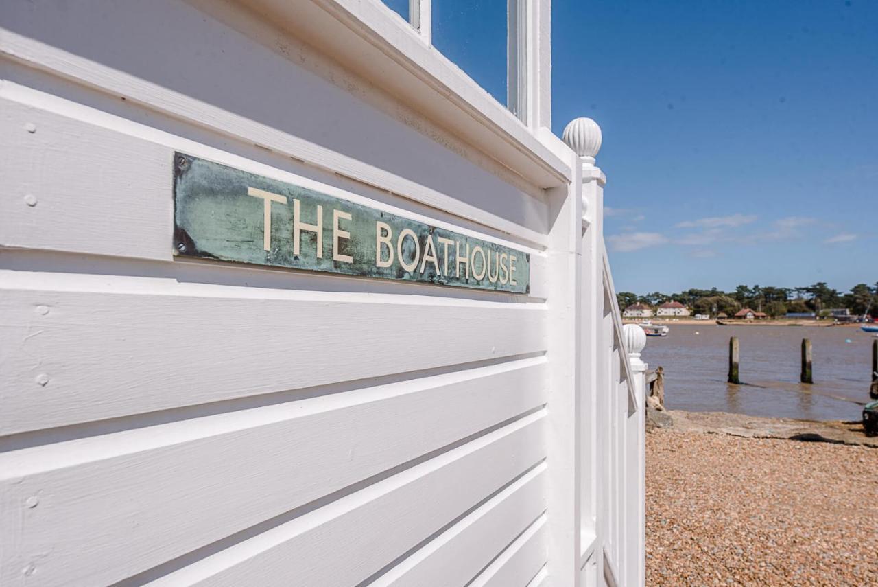 The Boathouse In Felixstowe Ferry - Stunning Waterfront Property Exteriér fotografie