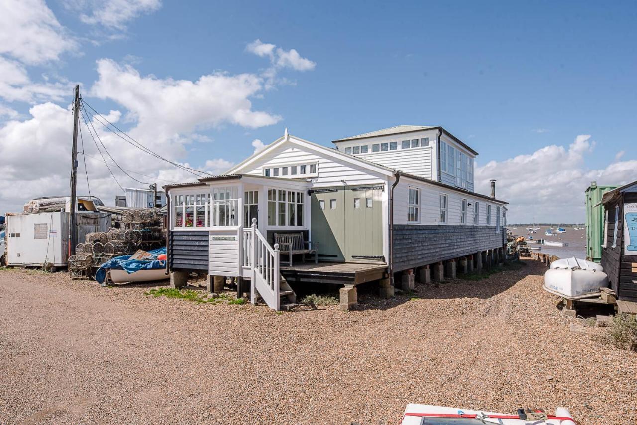 The Boathouse In Felixstowe Ferry - Stunning Waterfront Property Exteriér fotografie